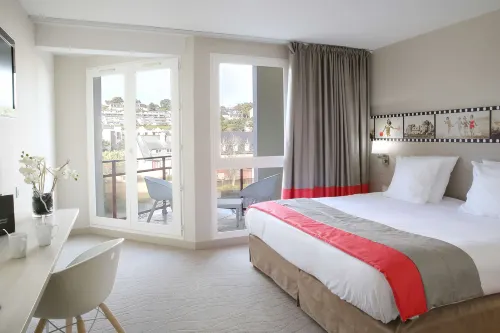Best Western les Bains de Perros-Guirec Hotel et Spa Hotels in Tregastel