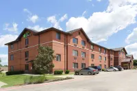 Hawthorn Extended Stay by Wyndham Bedford - Dallas Hotels in Hurst