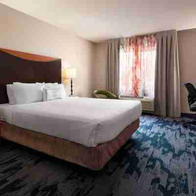 Fairfield Inn & Suites Redding Rooms
