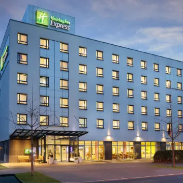 Holiday Inn Express DUSSELDORF - CITY NORTH by IHG Отели в г. Дюссельдорф