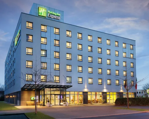 Holiday Inn Express DUSSELDORF - CITY NORTH by IHG Hotels near Golzheim