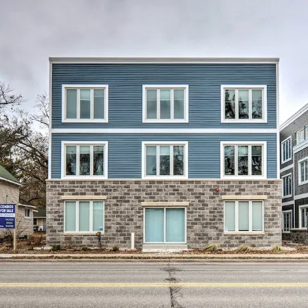Centrally Located Traverse City Condo 1 Mi to Bay