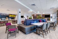 Home2 Suites by Hilton Petaluma - Kitchens