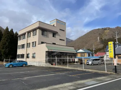 ゆたかや 苗場周辺のホテル