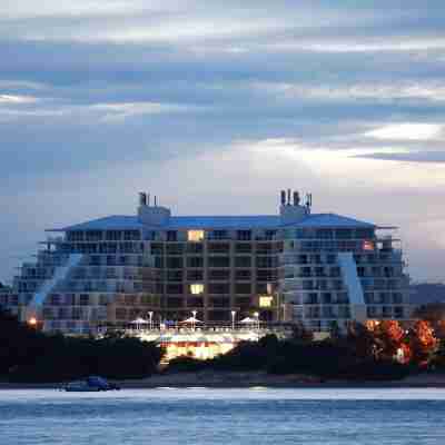 Mantra Ettalong Beach Hotel Exterior