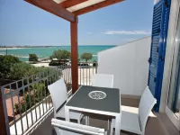 Dolce Mare 7 - Sea and Beach View - A/C - Wifi - Garage - Balcony - 2nd Floor