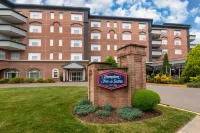 Hampton Inn & Suites Stamford