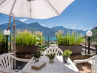 Anna Hotels in Dongo