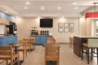 Country Inn & Suites by Radisson, Bradenton-Lakewood Ranch, FL - Desayuno