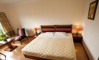 DAM San Hotel