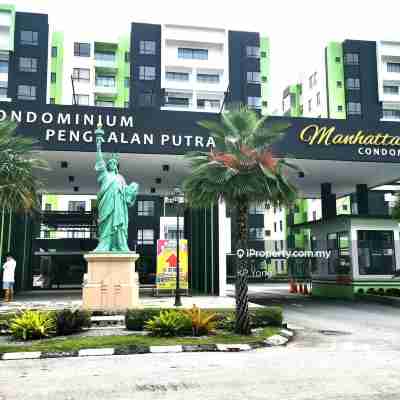 Ipoh Manhattan Waterpark Suites 6-11 Pax 2 Parking by Iwh Hotel Exterior