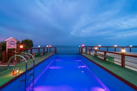 Samcheok Benecia Pension