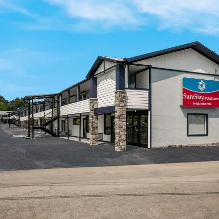 SureStay Plus Hotel by Best Western Pigeon Forge