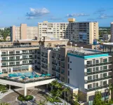 Tru by Hilton Pompano Beach Pier - bar