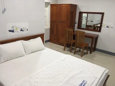 Nhà Nghỉ TRẦN ĐỨC Các khách sạn gần Vườn lan Dominic Dong