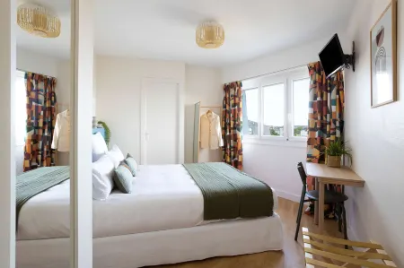 Hôtel Suzane Отели рядом с достопримечательностью «Ancien couvent de la Baumette»