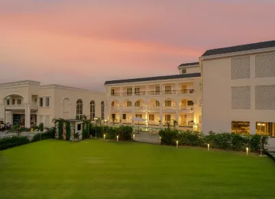 Rudra Imperial Resort 뮬라임퍼 호텔