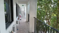 The Palines Apartment Hotel