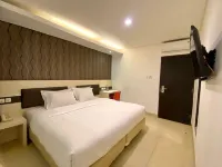 Sumi Hotel Surabaya Hotel in zona Branch Office Taman Safari Indonesia II Prigen Pasuruan