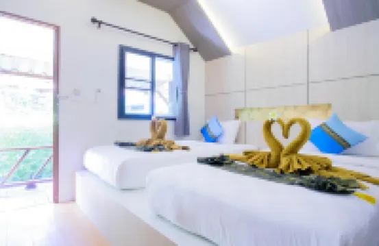 Charming Lipe Beach Resort