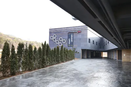 Seosan Time Motel Отели в г. Сосан