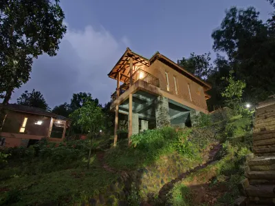 Sharavathi Adventure Camp by Jungle Lodges Garuda Guha附近的飯店