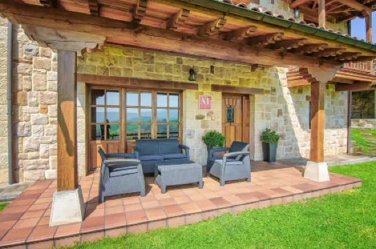 La Casa de Bustantegua