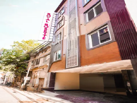 هوتل رويال روزيت Hotels near المسجد الجامع