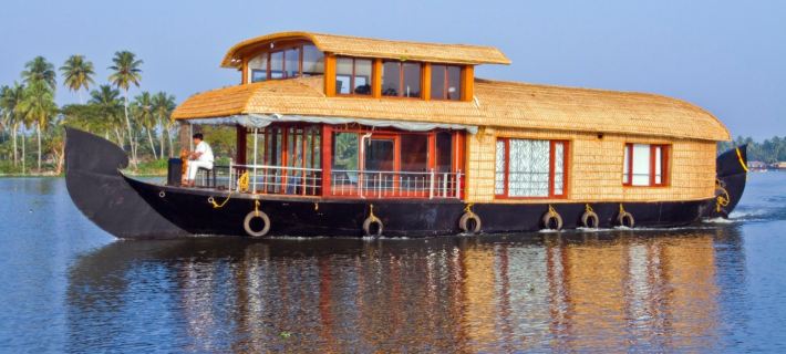 Upper Deck Houseboats Отели в г. Аллеппи
