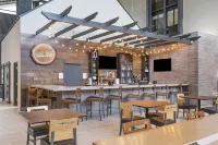 Candlewood Suites ROANOKE AIRPORT by IHG - bar