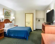 Rodeway Inn Joint Base Andrews Area فنادق في Clinton