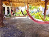 Marbella Eco Lodge فنادق في Monterrico