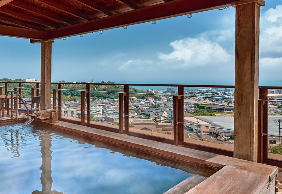 4. 오에도 온센 모..