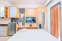 Minimalistic Look Studio Transpark Cibubur Apartment By Travelio