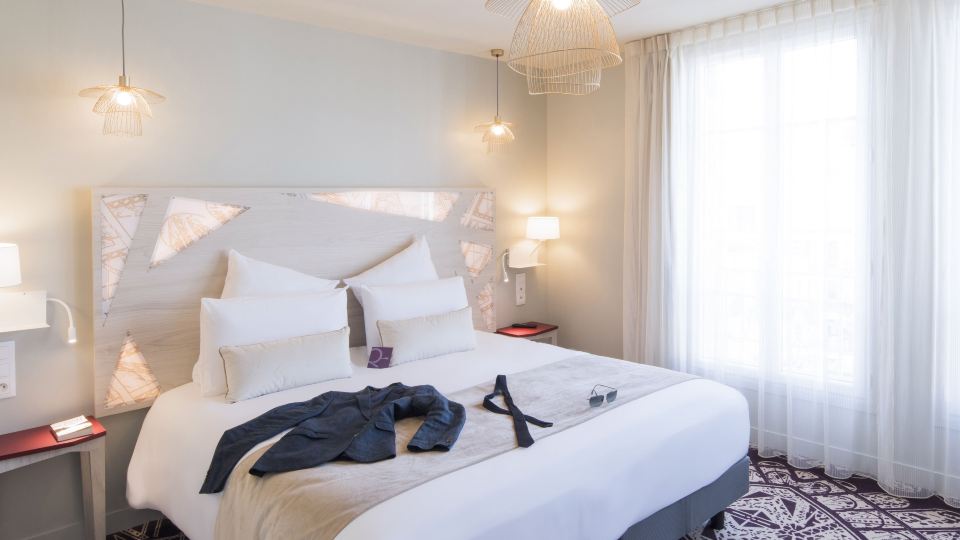 Hôtel Mercure Paris Pont de Levallois Neuilly