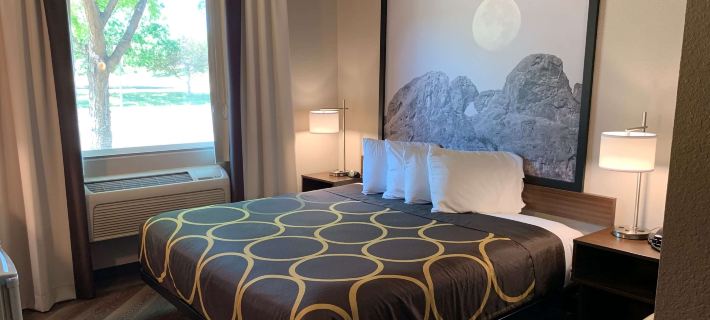 Greeley Valley Lodge Hotels in Greeley