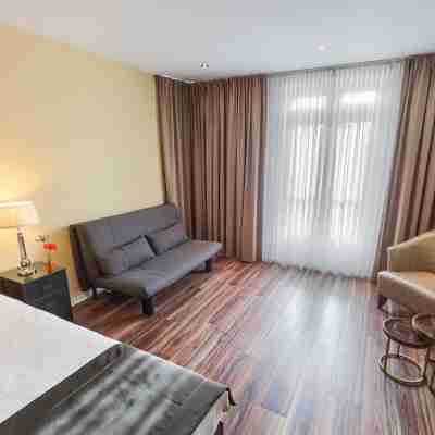 Hotel Chariot Rooms