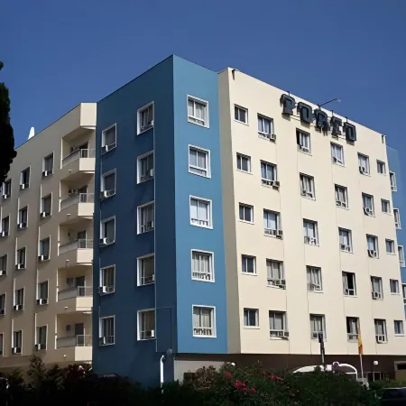 Hotel Porto Отели в г. Сафор
