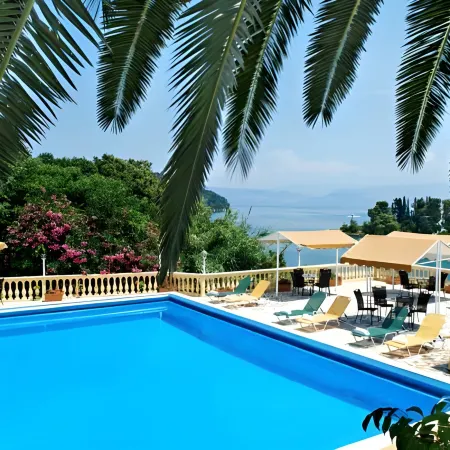 Pontikonisi Hotel & Suites