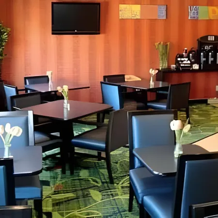 SureStay by Best Western Bismarck