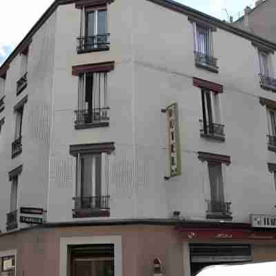 hôtel de la place Hotel Exterior