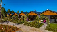 Green Palace Suite Hotel Các khách sạn ở Gursel Mahallesi