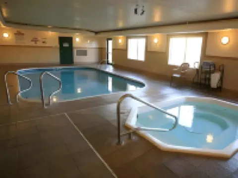 New Victorian Inn & Suites Lincoln Hotels in Lincoln