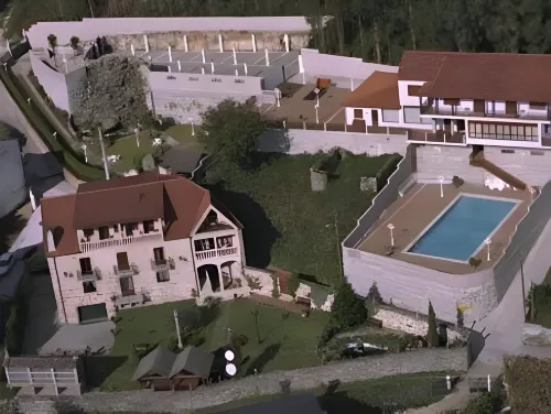 Casa Antiga Do Monte Hôtels à : Catoira