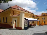 Hotel Purkmistr Các khách sạn gần Patton Memorial Pilsen