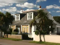 Oasis House Hotels in Penryn