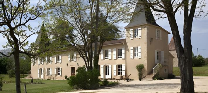 Maison d'hôtes de Charme les Bruhasses Hotels in Département Gers