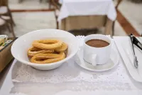 Hotel Albret - Breakfast