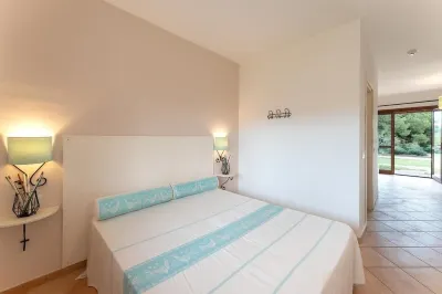 Relaxing Residence Baia dei Mirti Studio Mono 3 Sleeps 3 Hotel in zona Torre Vignola e Chiesetta di San Silverio