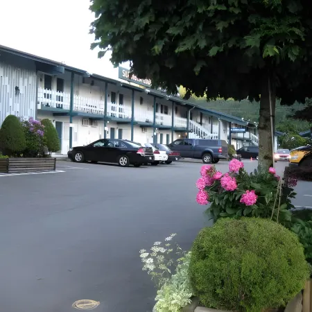 Slumber Lodge